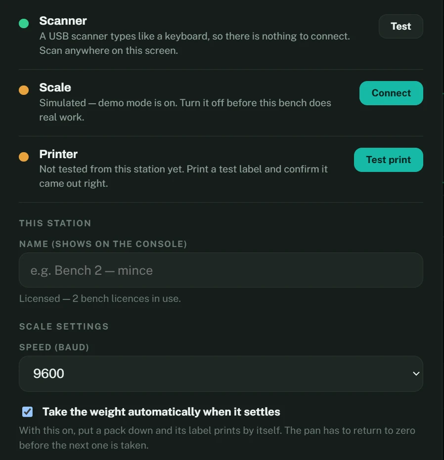 Station settings: scanner, scale and printer each with a green or amber light and a connect or test button, the station's name, and the scale's baud rate